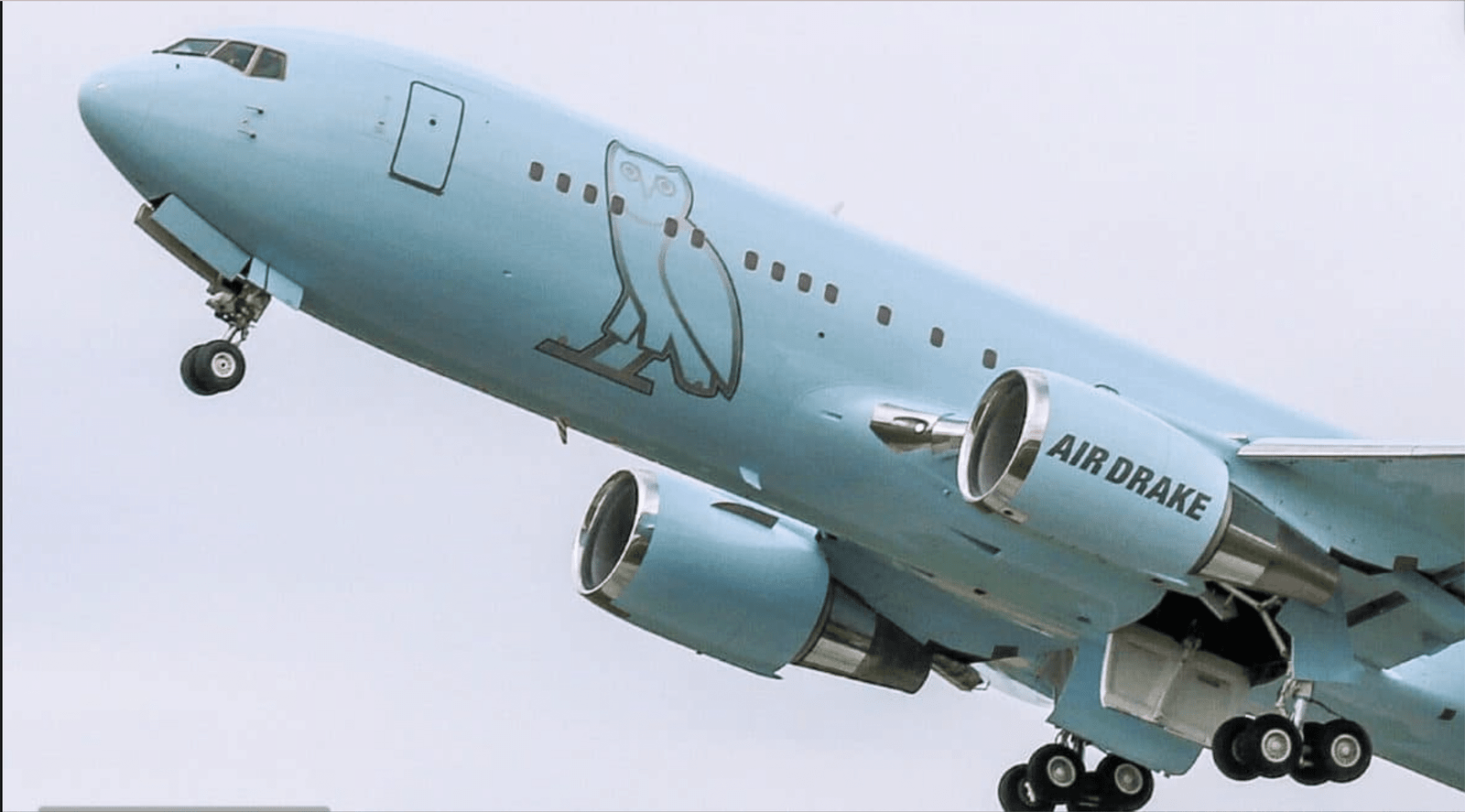 Drake’s $185M ‘Air Drake’ Jet Now Includes a Private Gambling Lounge — Inside the Flying Mansion That’s Breaking the Internet Stake Stake gambling center Cargojet CEO Ajay “AJ” Virmani